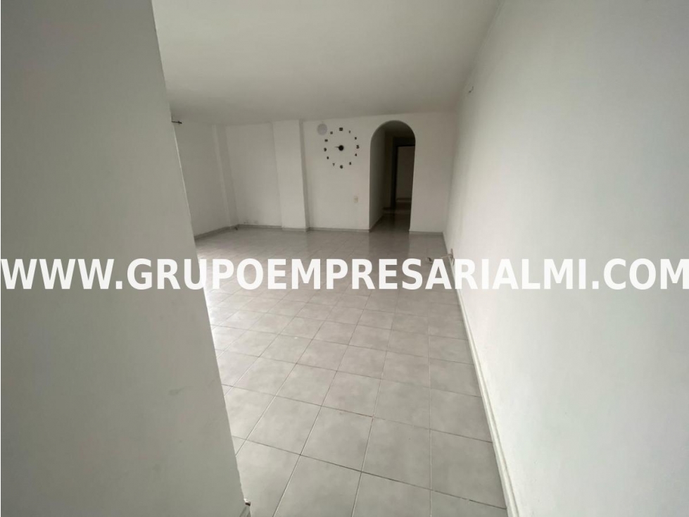APARTAMENTO EN ARRIENDO - SECTOR SANTA MARÍA DE LOS ANGELES COD: 31669 — foto 4