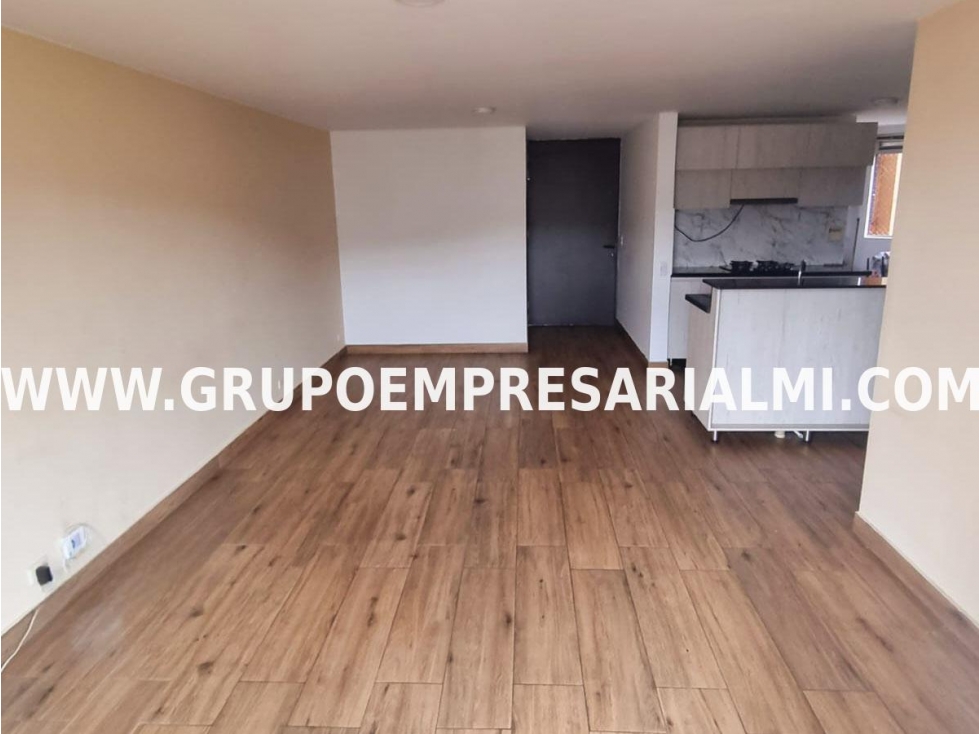APARTAMENTO EN ARRIENDO - SECTOR SANTA MARÍA DE LOS ANGELES COD: 30051