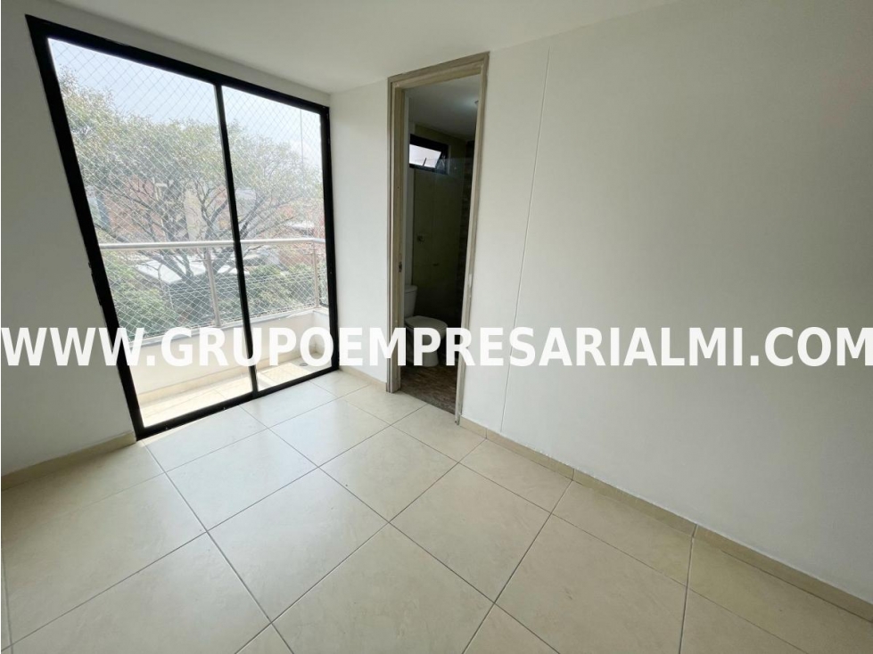 AGRADABLE APARTAMENTO EN ARRIENDO - SECTOR LA AMÉRICA COD: 25495 — foto 6