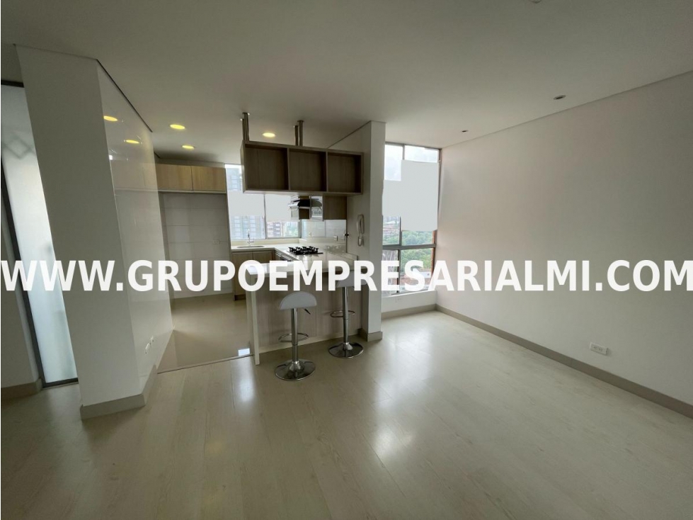 APARTAMENTO EN ARRIENDO - SECTOR DE MARÍA DE LOS ANGELES COD: 31980