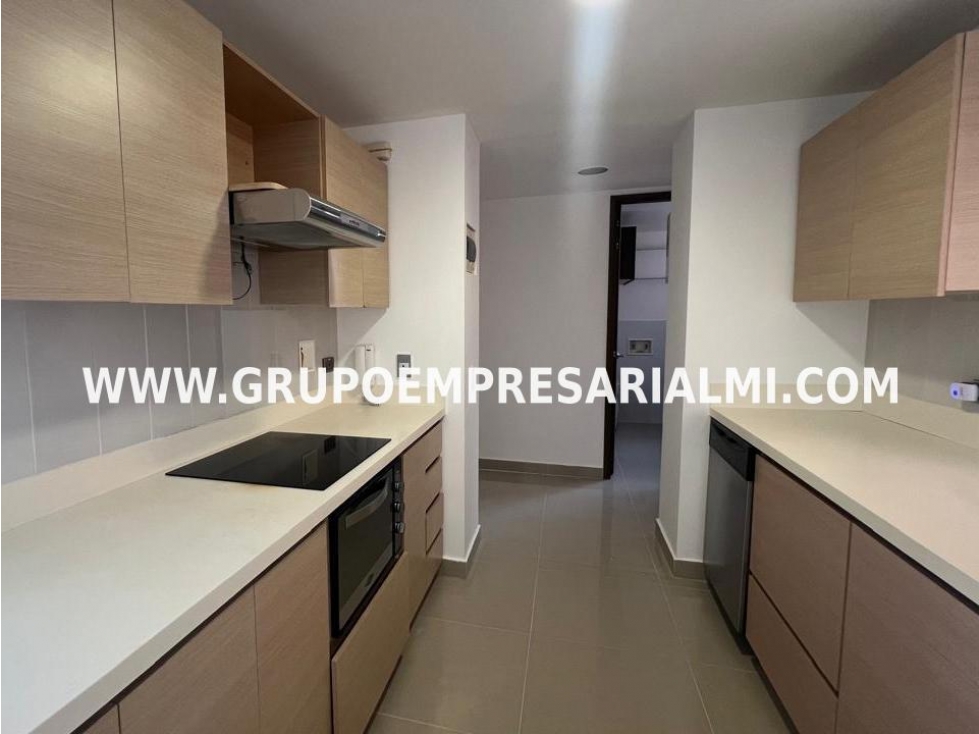 APARTAMENTO EN ARRIENDO - SECTOR VEGAS DE SAN JOSE COD: 32211 — foto 4