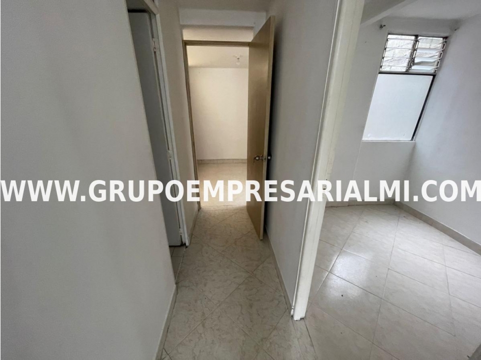 APARTAMENTO EN ARRIENDO - SECTOR CALASANZ COD: 27221 — foto 6
