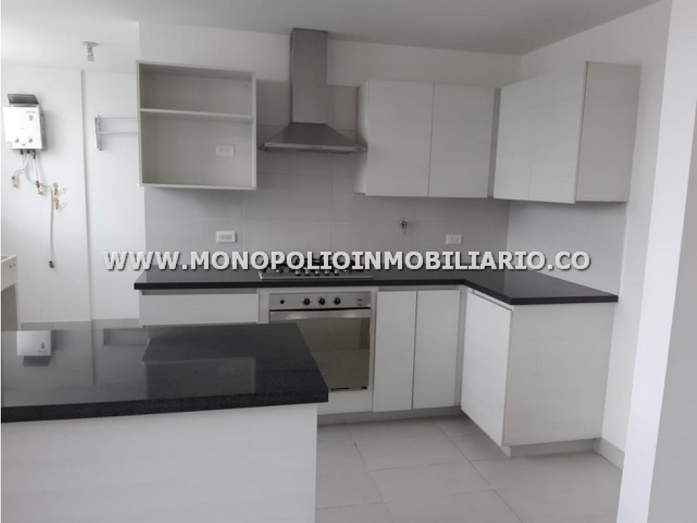 APARTAMENTO EN ARRIENDO - SECTOR CASTROPOL, EL POBLADO COD: 16822 — foto 2