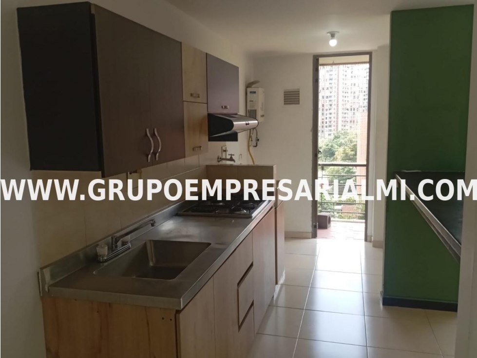 APARTAMENTO EN ARRIENDO - SECTOR CASTROPOL,POBLADO COD: 34095 — foto 2