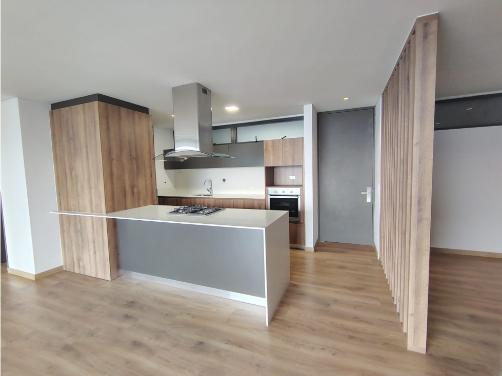 Apartamento en arriendo sector Las Palmas — foto 2