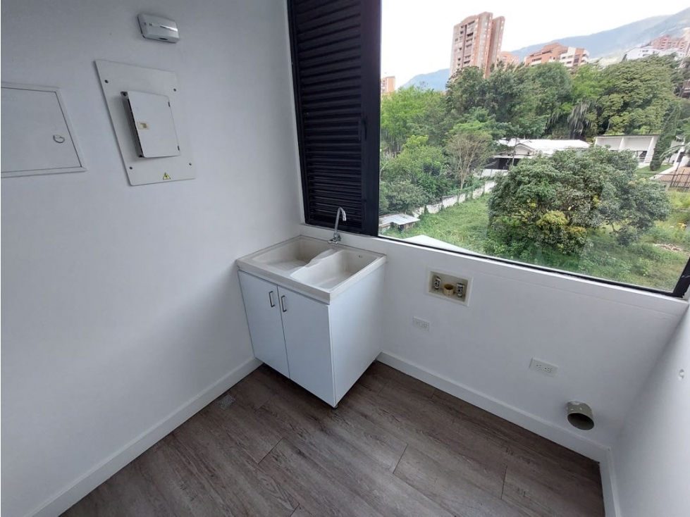 APARTAMENTO EN ARRIENDO SECTOR LOS BALSOS DE 240MTRS2 — foto 6