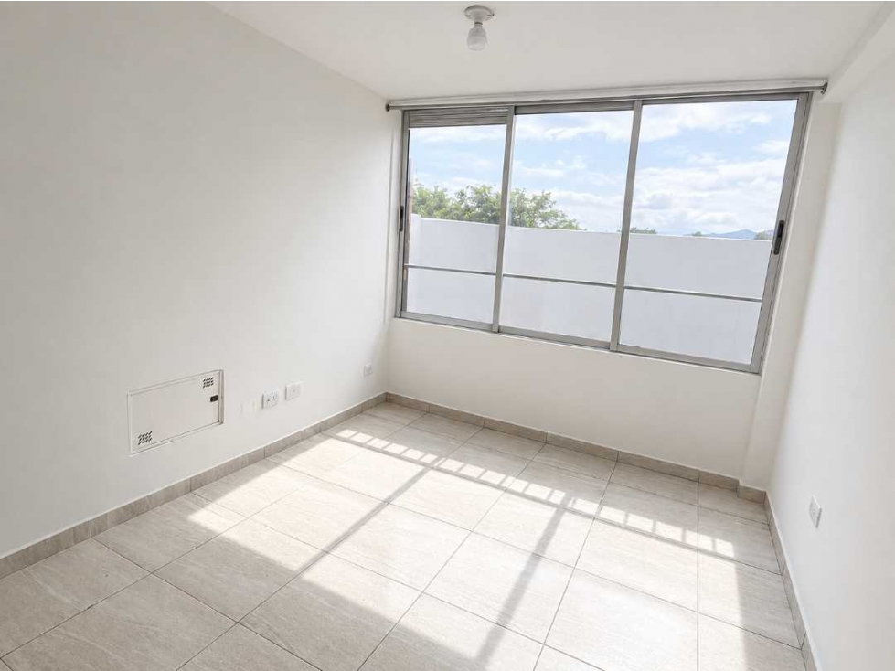 Apartamento en Arriendo sector Alcazares - 1