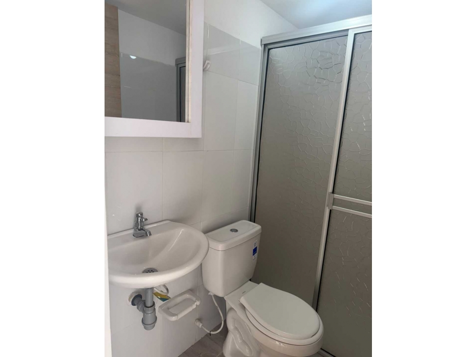 Apartamento en Arriendo sector Alcazares - 6