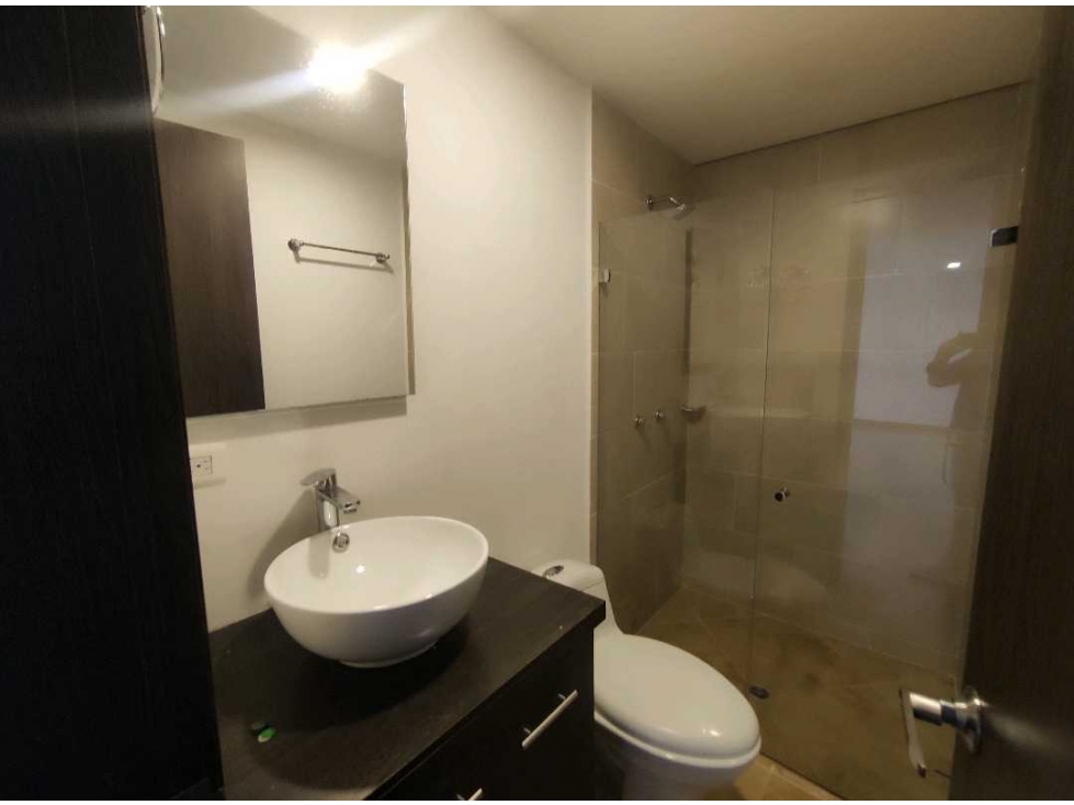 APARTAMENTO EN ARRIENDO TORRE NOVA — foto 3