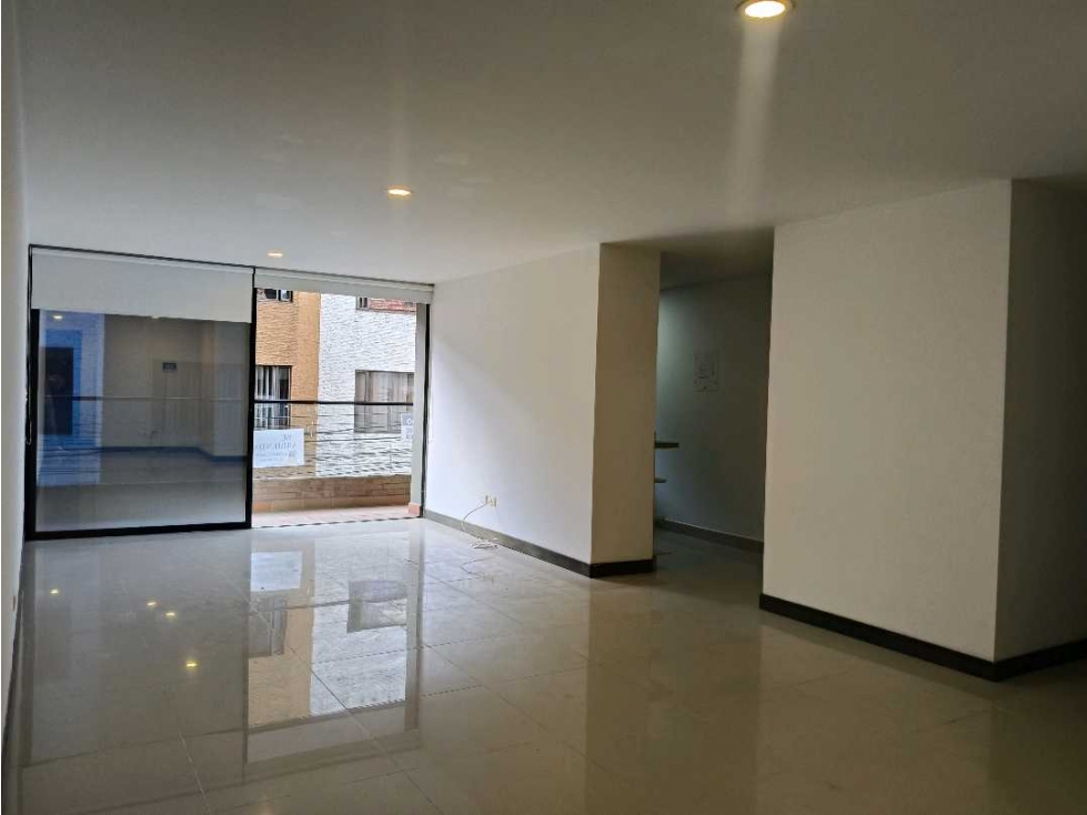 APARTAMENTO EN ARRIENDO TORRE NOVA — foto 6