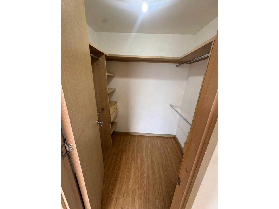 Apartamento en arriendo Aguacatala — foto 6