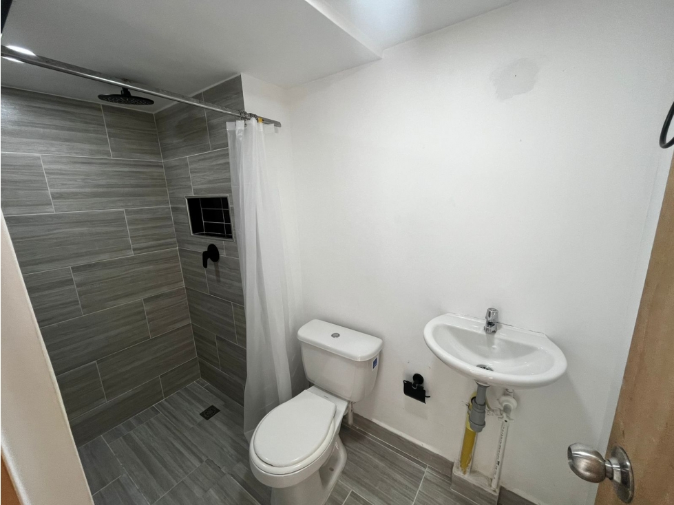 Apartamento en Arriendo Villas del Sol Bello — foto 6