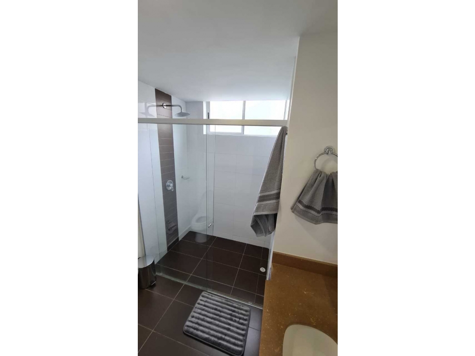 Apartamento en arriendo y amoblado Santa María de los Angeles — foto 5