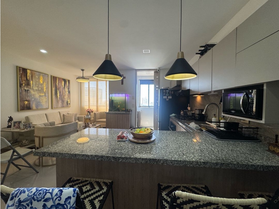 APARTAMENTO EN ARRIENDO Y VENTA FRENTE AL PARQUE VENEZUELA — foto 2