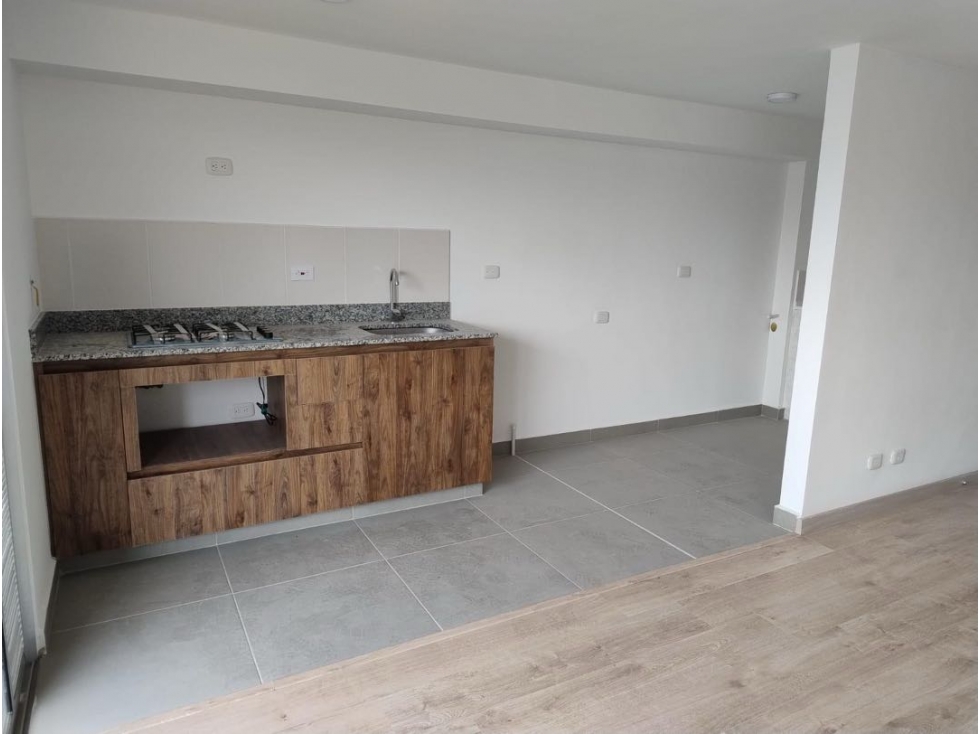 APARTAMENTO EN ENVIGADO — foto 3