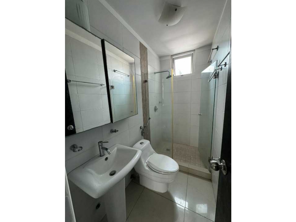 Apartamento en Bella Vista - Espacioso y Moderno en PH Belle View Towe — foto 4