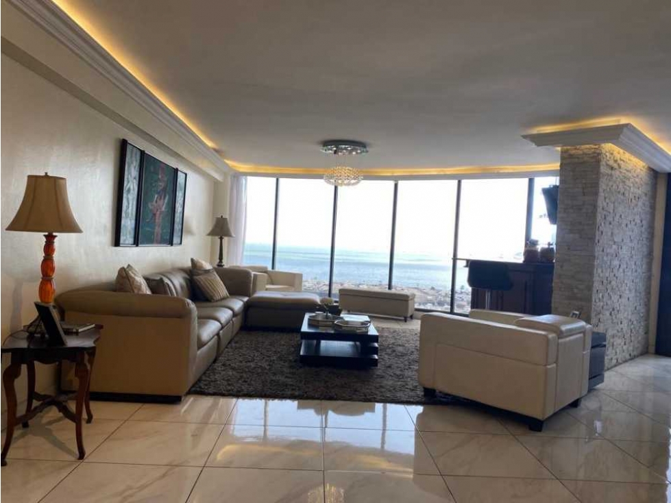 APARTAMENTO EN BELLA VISTA VISTA AL MAR PH ROCAMAR — foto 3