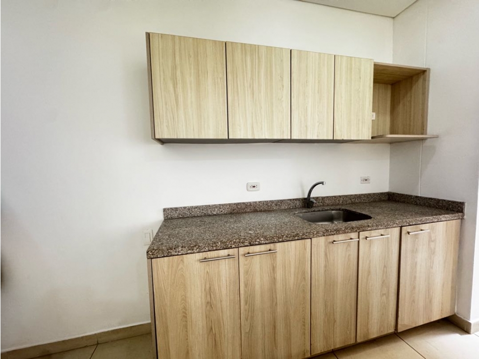 APARTAMENTO EN BRISAS DE TAKOA ALFRENTE DEL PARQUE SAGRADO CORAZON — foto 6