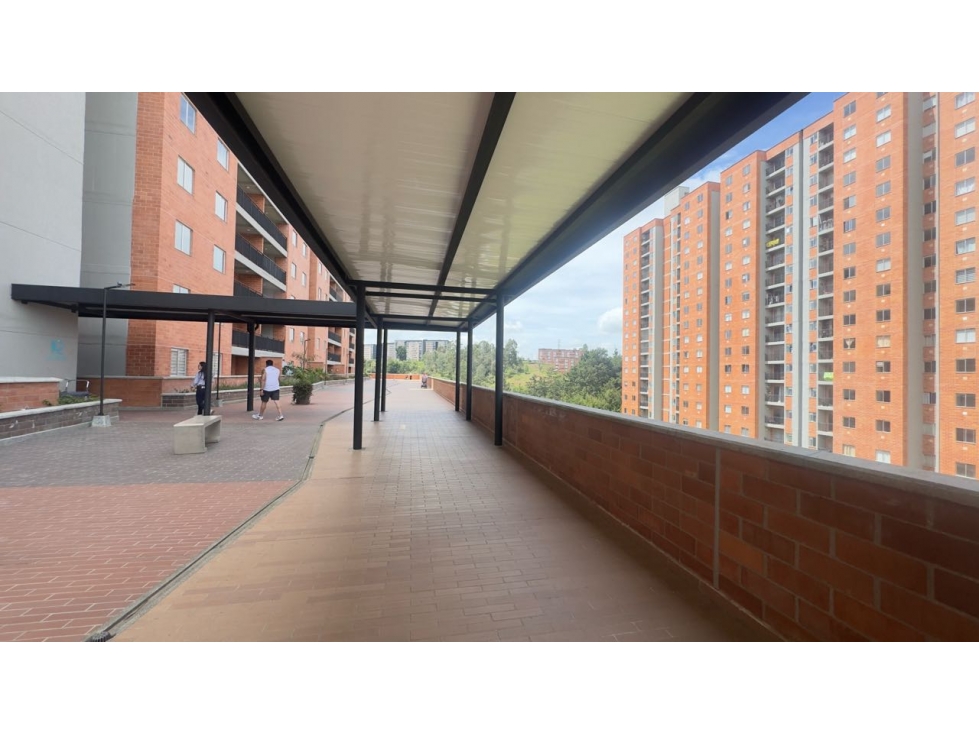 Apartamento en cesión de derechos en unidad cerrada en Rionegro — foto 3