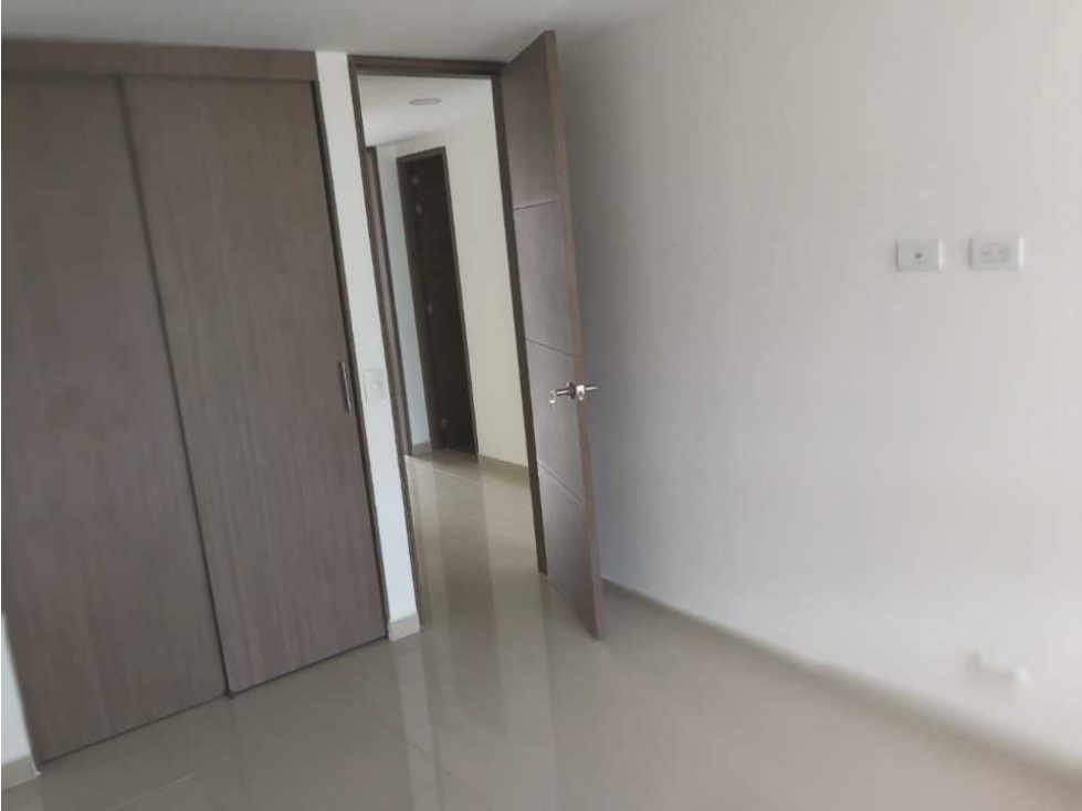 APARTAMENTO EN CONQUISTADORES CIUDAD DE MEDELLIN — foto 3