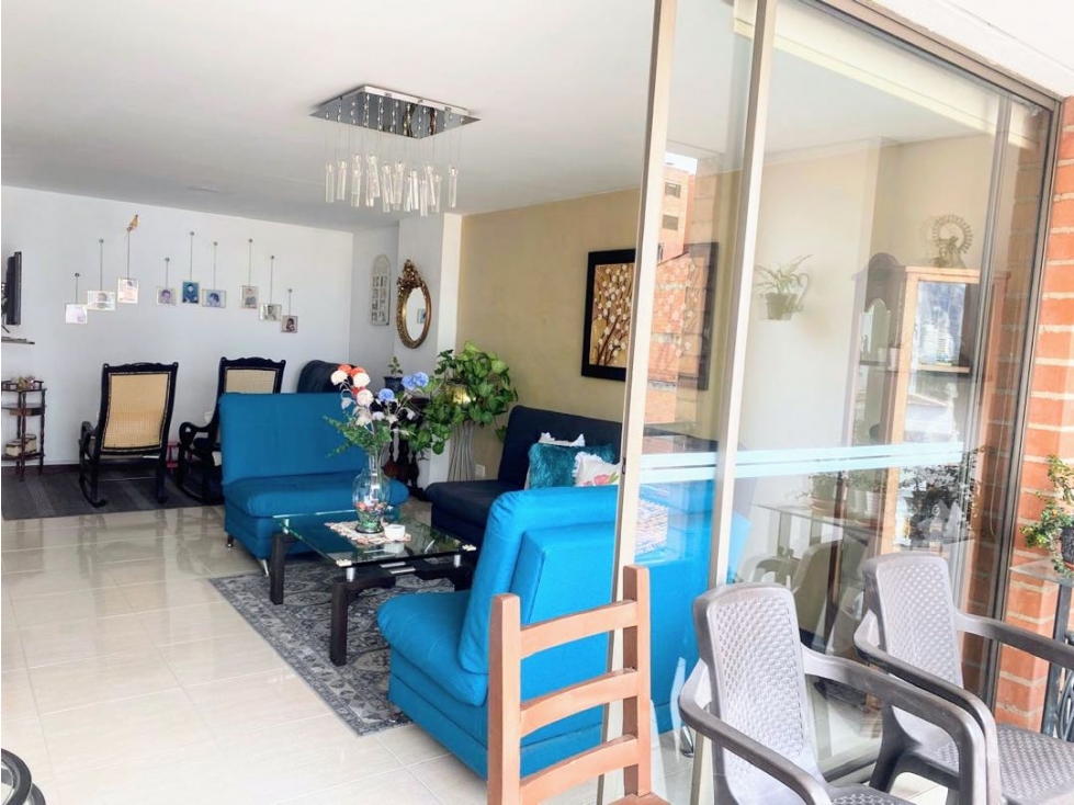 Apartamento en Conquistadores