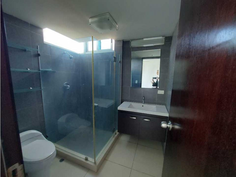 APARTAMENTO EN COSTA DEL ESTE PH. TOP TOWER 2 RECAMARAS — foto 4