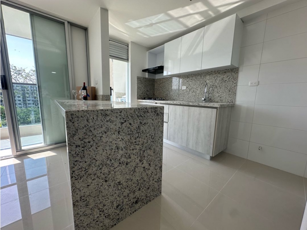APARTAMENTO LUXURY EN MIRAMAR PARA ESTRENAR ARRIENDO & VENTA — foto 2