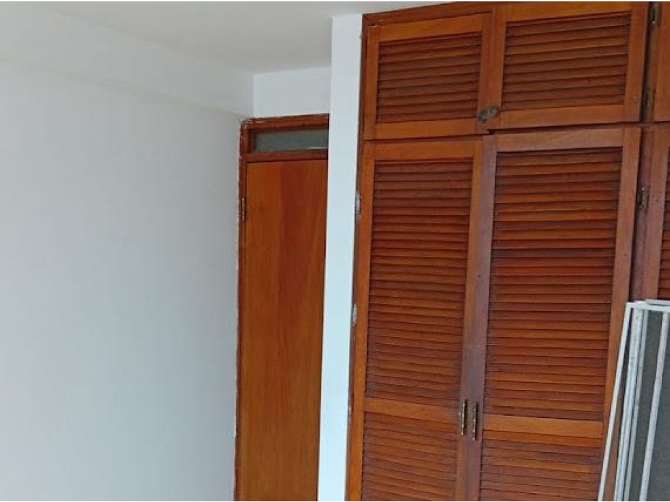 Apartamento en El Cangrejo 155m² 2 Recámaras Vista Panorámica $850 — foto 6