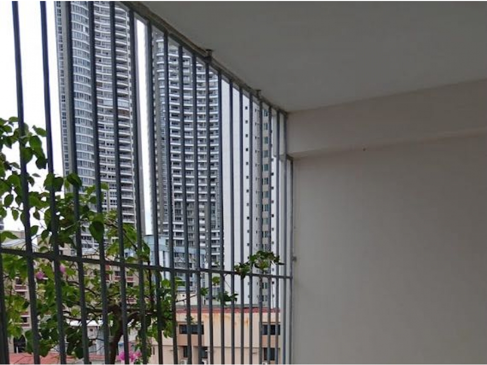 Apartamento en El Cangrejo 155m² 2 Recámaras Vista Panorámica $850 — foto 4