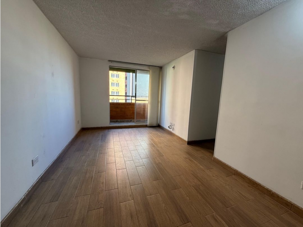 APARTAMENTO EN EL CONJ MURANO LA PROSPERIDAD - CÓDIGO 1301