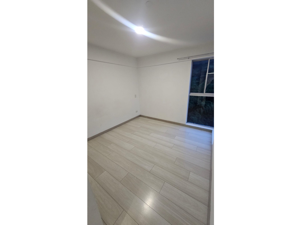 Apartamento en el exclusivo sector de sabaneta- Pan de Azúcar — foto 5