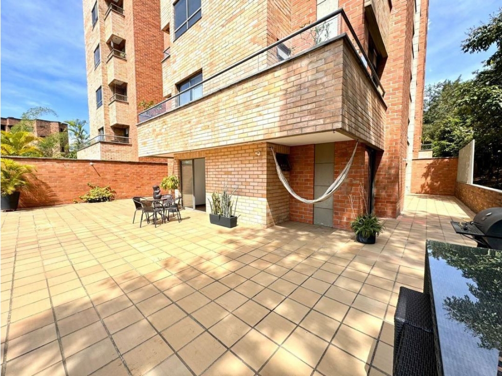 APARTAMENTO EN EL POBLADO SECTOR BALSOS