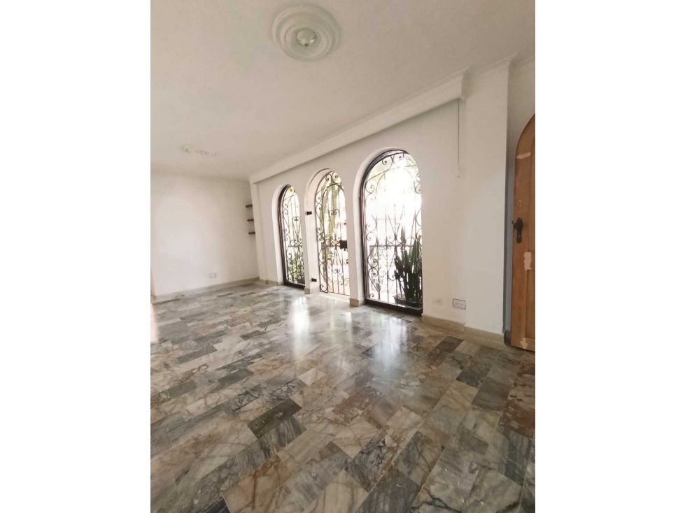 APARTAMENTO EN EL PORTAL ENVIGADO