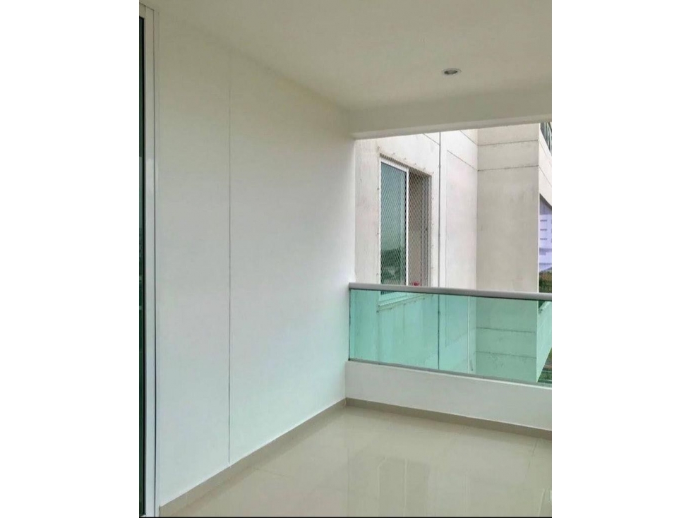 APARTAMENTO EN EL RECREO — foto 3