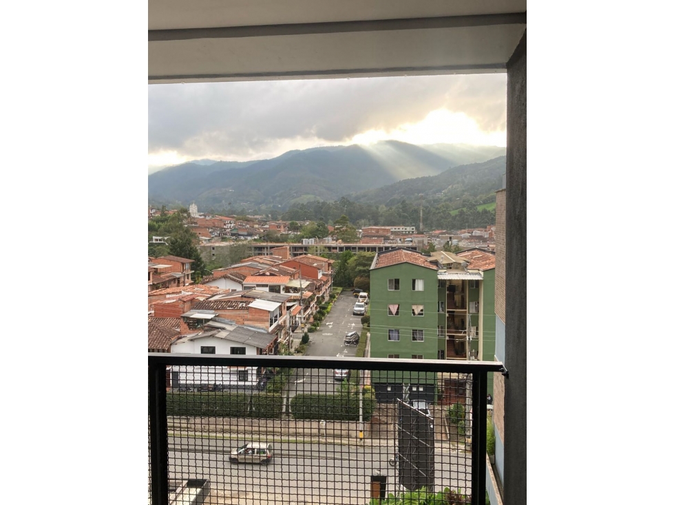Apartamento en el retiro — foto 4