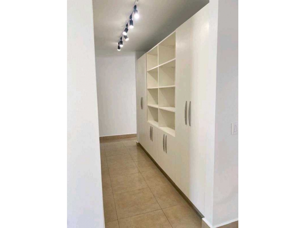 APARTAMENTO EN EMBASSY VILLAGE 3 REC+CBS — foto 6