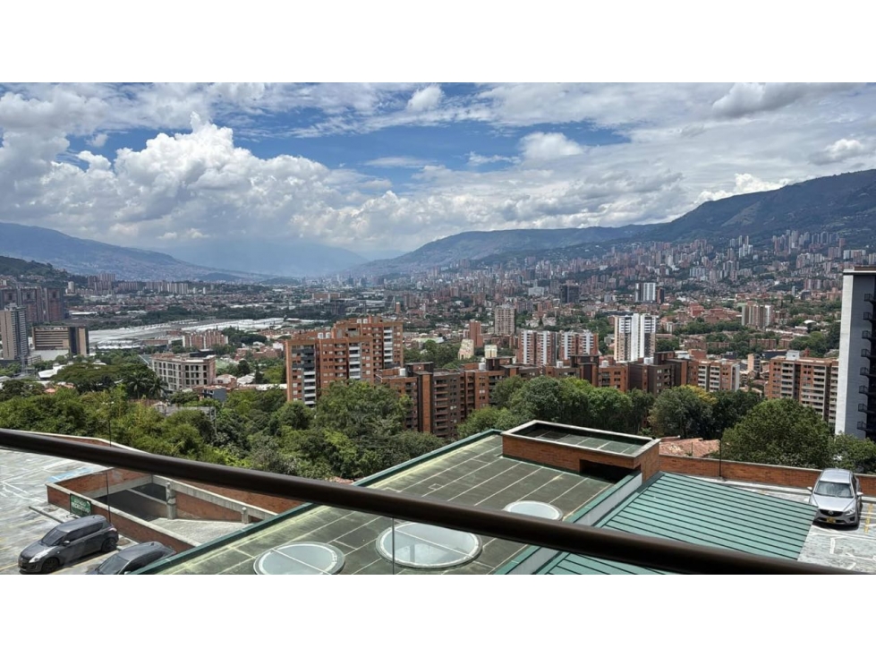 Apartamento En Envigado Alto De Las Flores $690M — foto 3