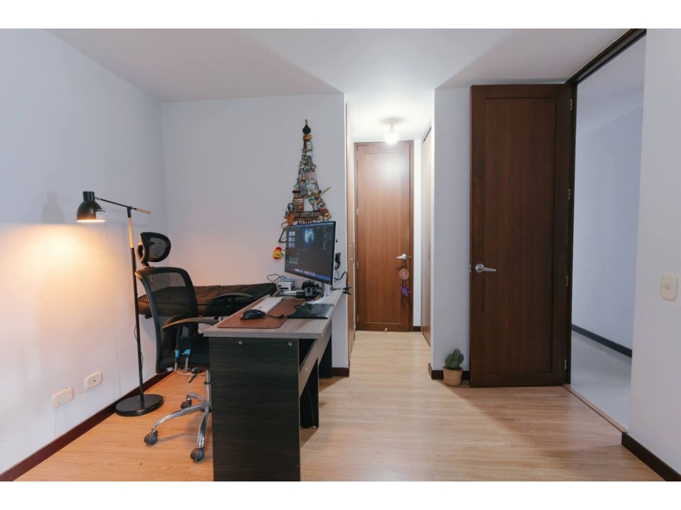 Apartamento En Envigado Alto De Las Flores $690M — foto 6