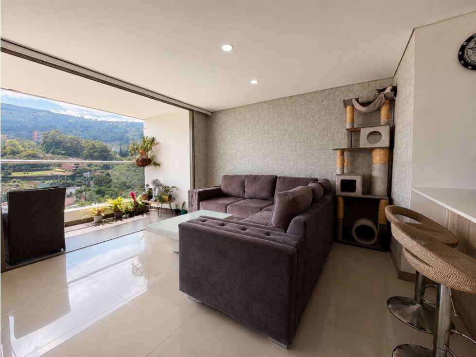 APARTAMENTO EN ENVIGADO / EL ESMERALDAL