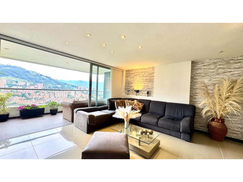 APARTAMENTO EN ENVIGADO LAS BRUJAS . PISO ALTO CON HERMOSA VISTA — foto 2
