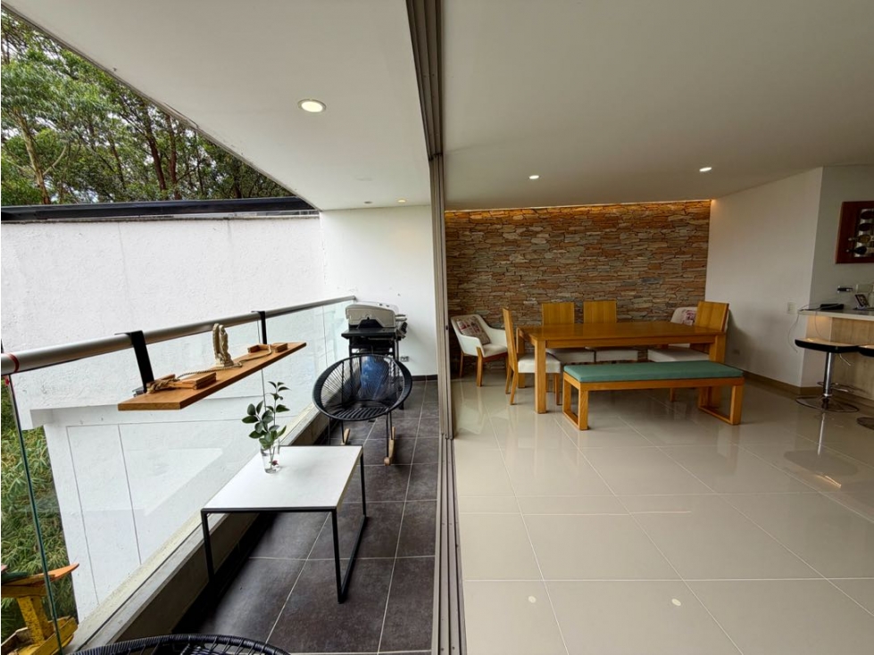 APARTAMENTO EN ENVIGADO LOMA DEL ESMERALDAL — foto 2