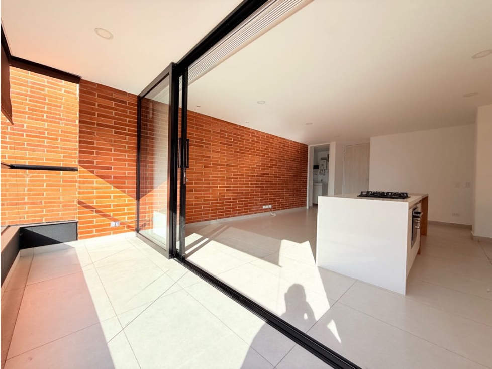 Bajo de precio Apartamento en Envigado, Sector Cumbres — foto 4