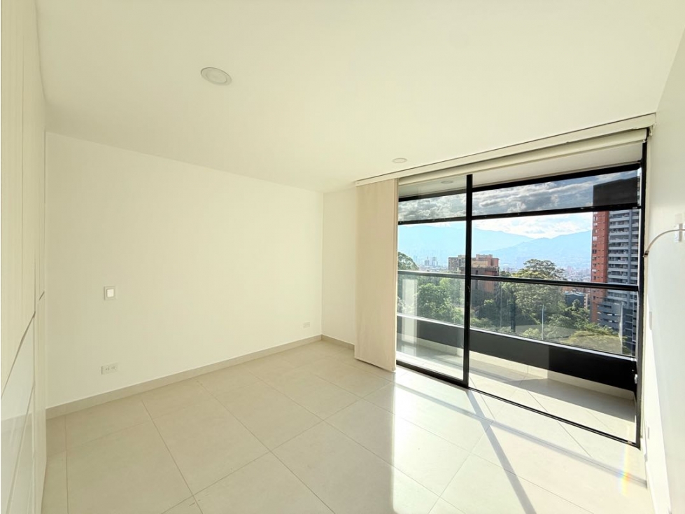 Bajo de precio Apartamento en Envigado, Sector Cumbres — foto 6