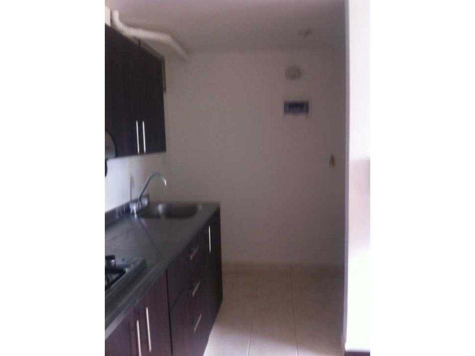 APARTAMENTO EN GIRARDOTA. UNIDAD CERRADA .SE VENDE — foto 4