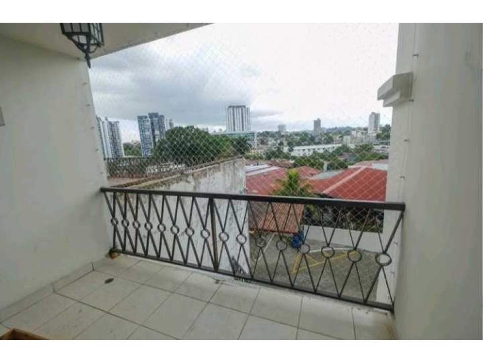 APARTAMENTO EN HATO PINTADO PH PARADISE TOWER 2REC 2B 92M2