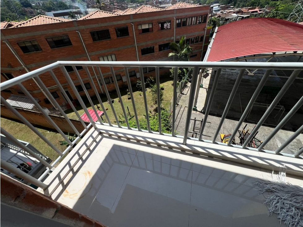 Apartamento en Ditaires, Itagüí — foto 3