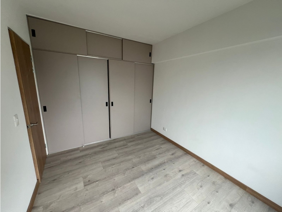 Apartamento en Ditaires, Itagui