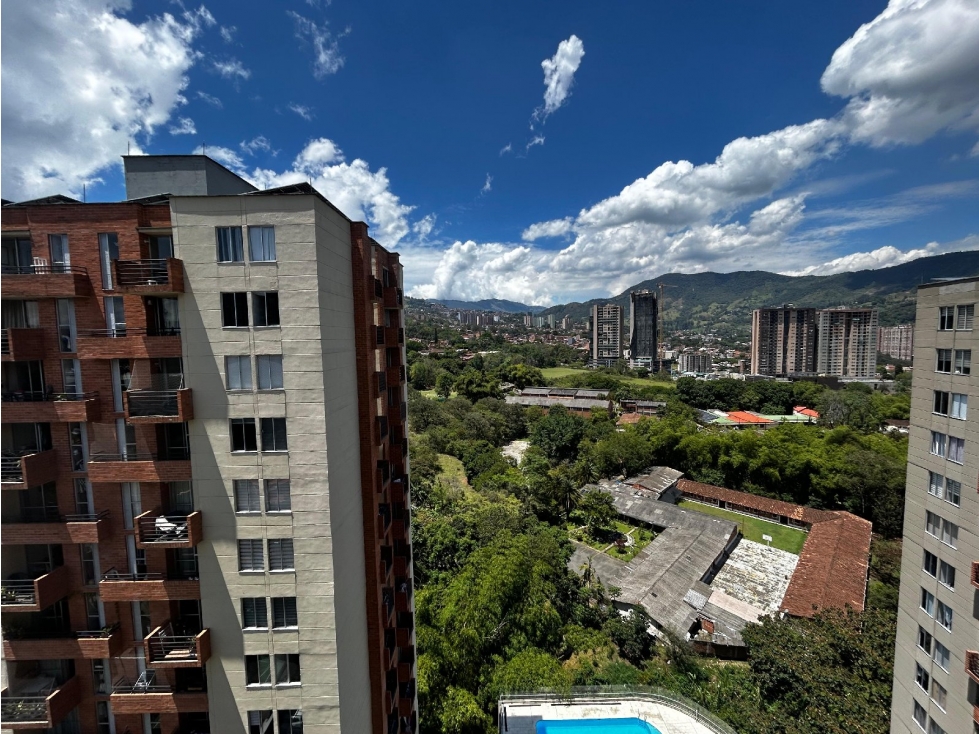 Apartamento en Ditaires, Itagui