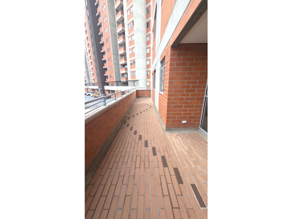 Apartamento en Itagui sector Ditaires en obra gris