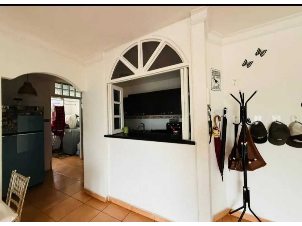 APARTAMENTO EN LA 12 DE OCTUBRE PH PLAZUELA 3REC 2B 90M2 — foto 3